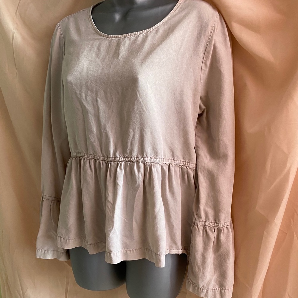 Nude top